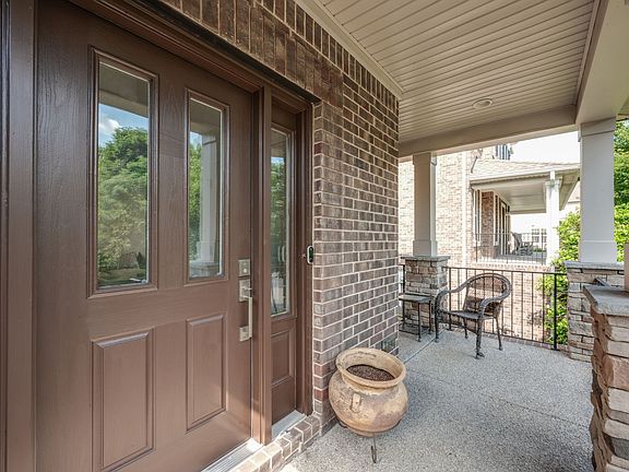 3rd image of 328 Tippecanoe Dr