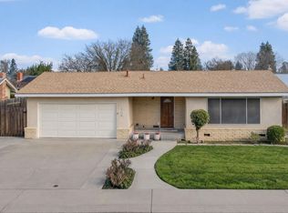1208 Ojai Ln, Modesto, CA 95355