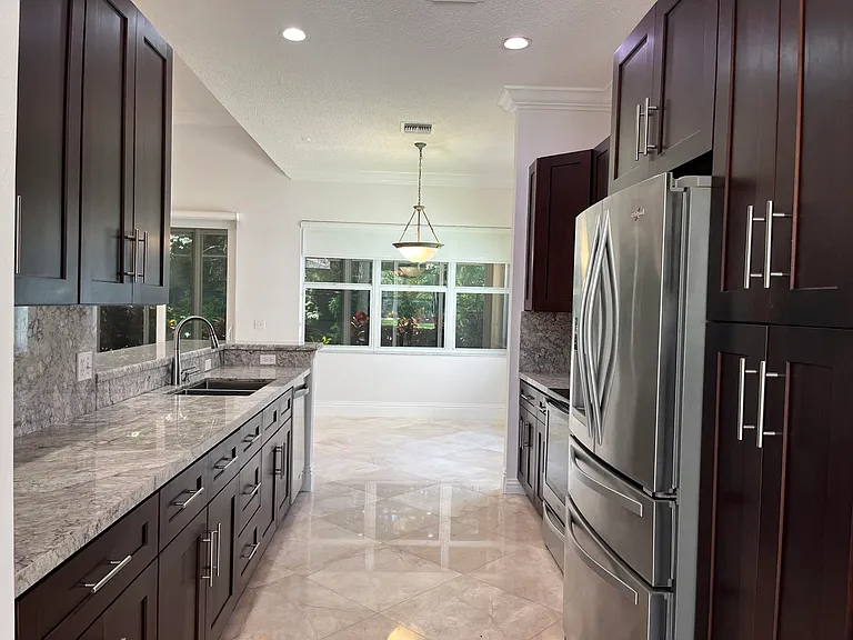 7684 Doubleton Dr — Photo 8