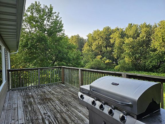 3rd image of 3056 Iowa Ave #22