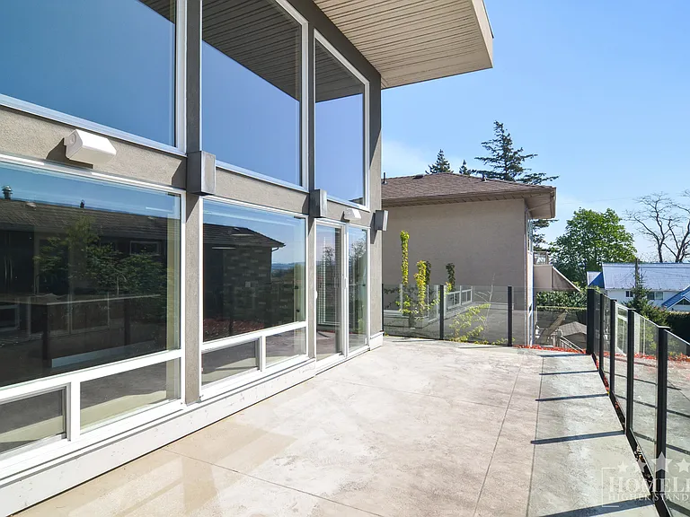 15728 Buena Vista Ave #HOUSE — Photo 25