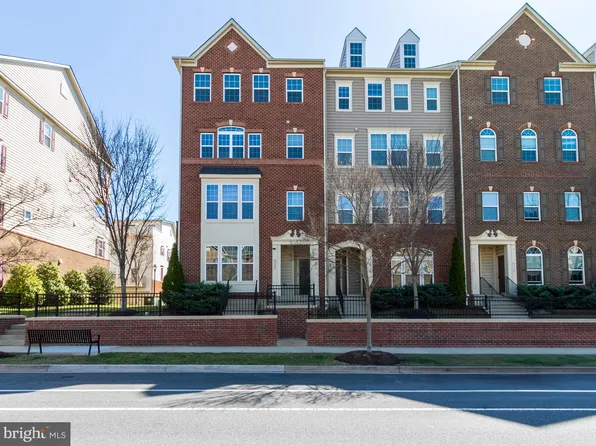 8121 Greenbelt Station Pkwy #302M, Greenbelt, MD 20770