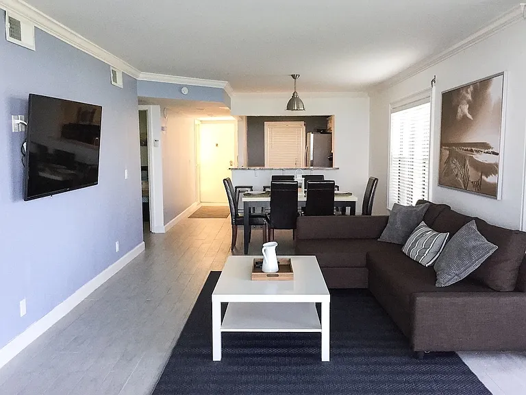 7370 S Ocean Dr #211B — Photo 2