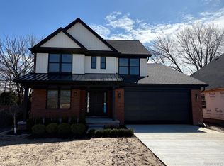 28720 Little Mack Ave, Saint Clair Shores, MI