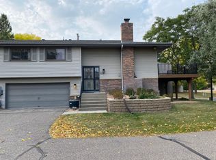 4147 Sylvia Ct, Shoreview, MN 55126