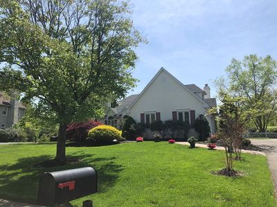 11 Lovell Dr, Plainsboro, NJ, 08536