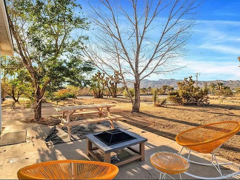 7623 Warren Vista Ave — Photo 9