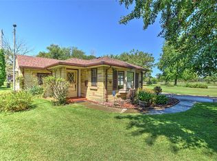 1525 N Ellen Ave, Decatur, IL 62526