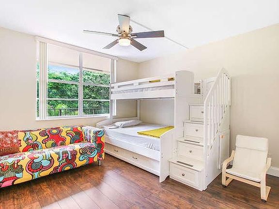 4th image of 24 Abbey Ln APT 303