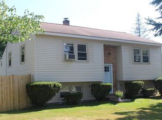 2 Hillview Ave, Saco, ME 04072