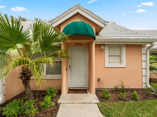 1374 Coral Park Ln #803, Vero Beach, FL 32963