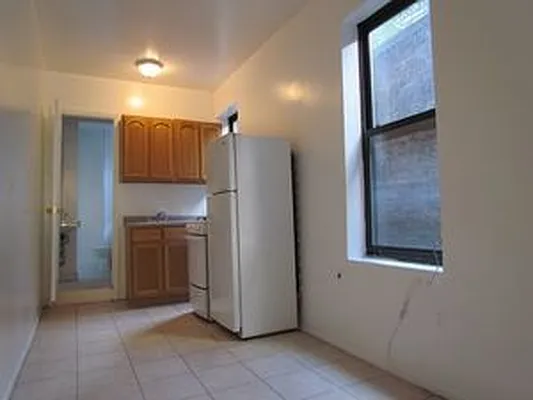 Rented by Landmark Real Estate | media 13