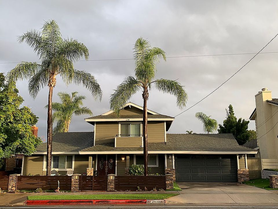 1st image of 2286 Santa Ana Ave