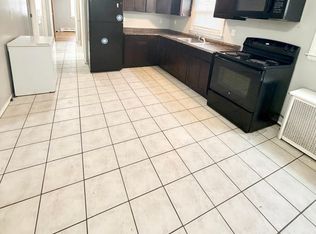 164 Peat Meadow Rd #2, New Haven, CT 06513