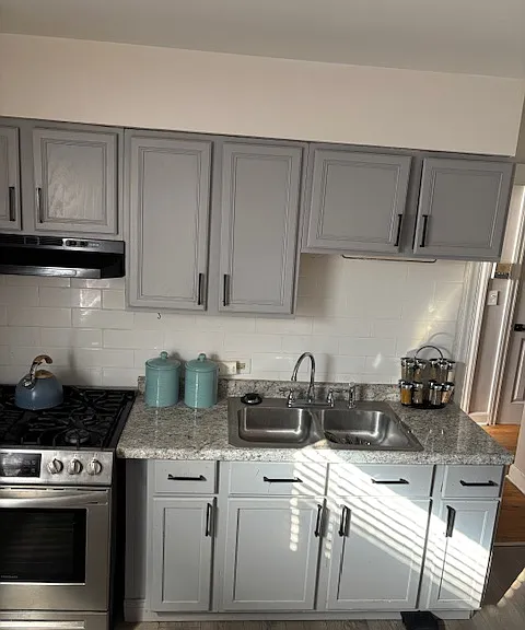 318 S Leamington Ave — Photo 14