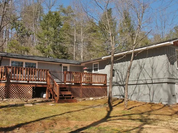 148 Midnight Dr, Whittier, NC 28789