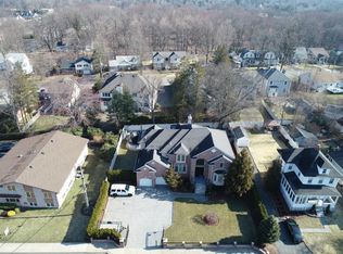 501 Closter Dock Rd, Closter, NJ 07624