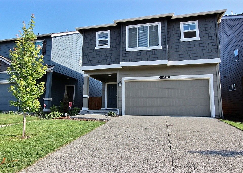 1st image of 10540 189th St E
