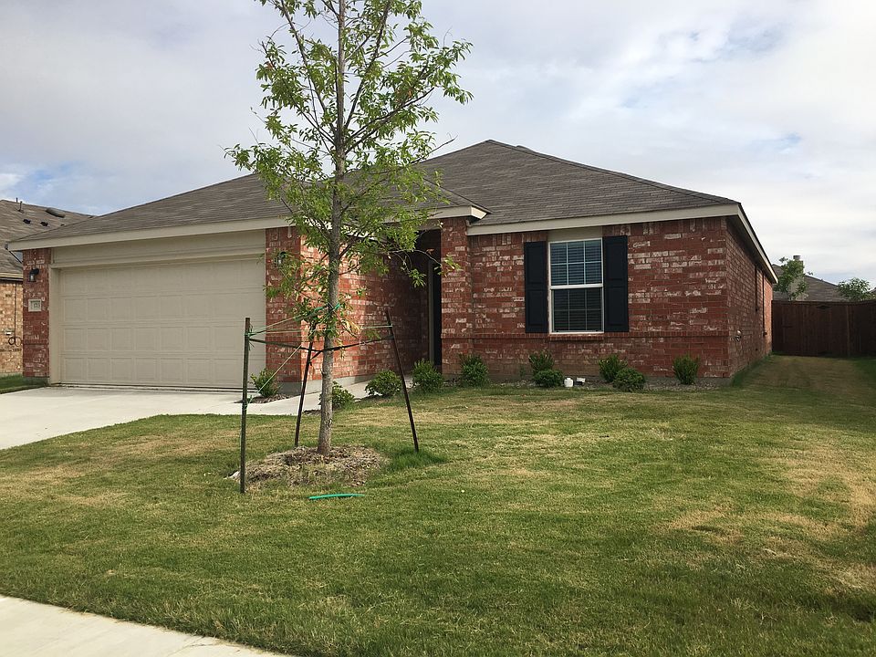 1st image of 1713 Waggoner Dr
