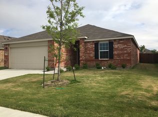 1713 Waggoner Dr, Aubrey, TX 76227
