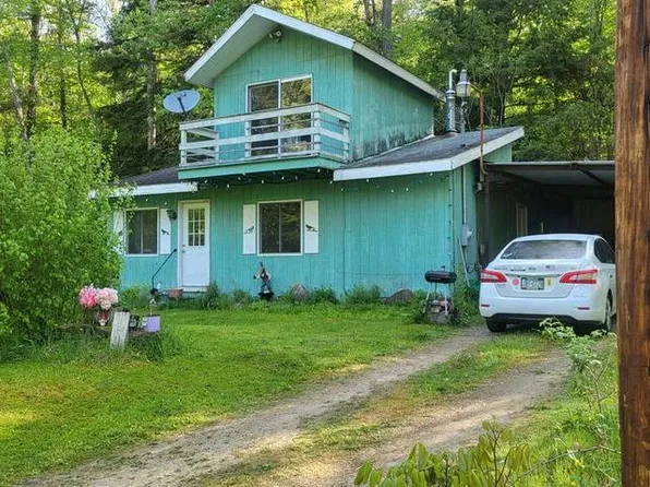 47 Plymouth Rock Rd, Warren, PA 16365