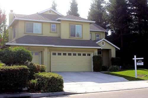 1st image of 329 Glenbriar Cir