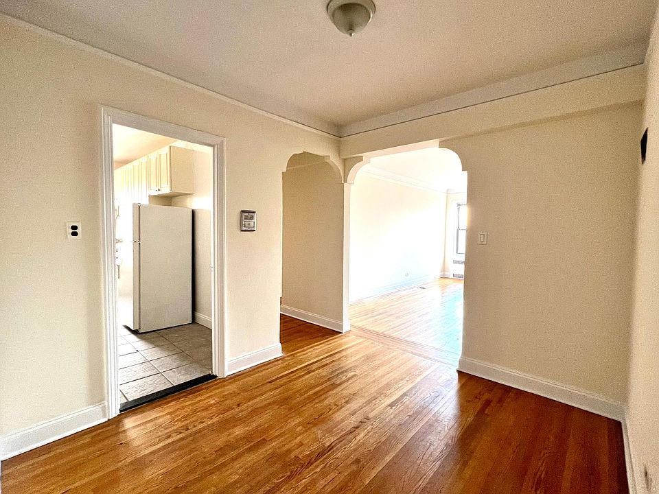 1st image of 36-19 167th St Floor 6