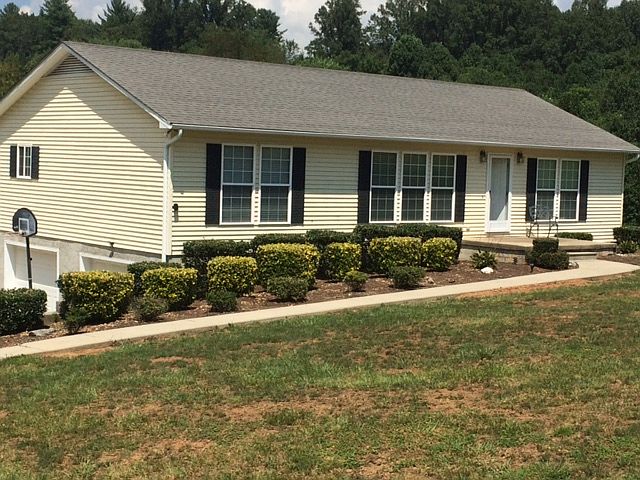 1st image of 22 Derry Dr