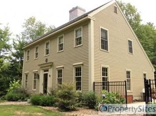 68 Bassett Ln, Newfields, NH 03856