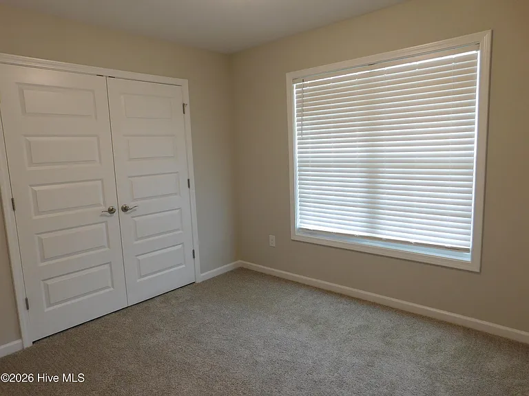 710 N B St — Photo 27
