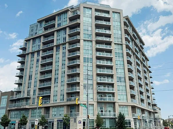 8323 Kennedy Rd #305, Markham, ON L3R 5W7