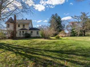 223 Boston Post Rd, Waterford, CT 06385