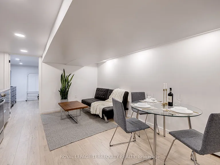 490 Symington Ave #BASEMENT — Photo 3