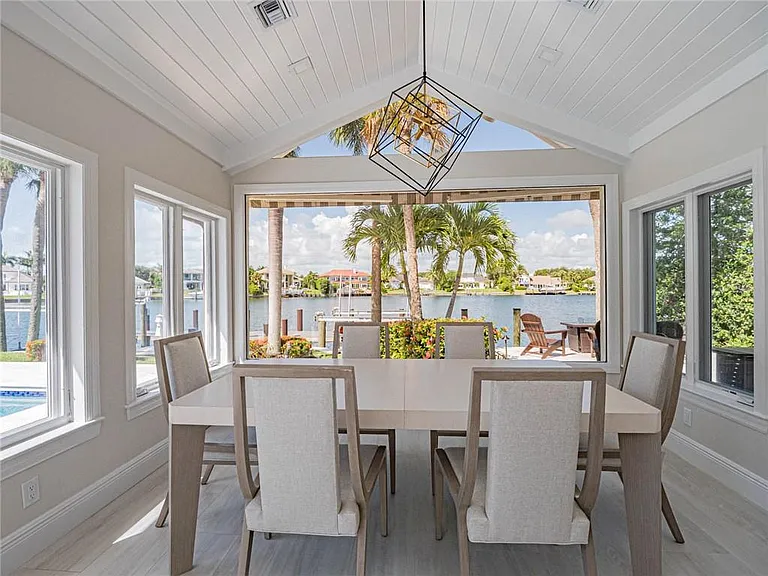 195 Spinnaker Dr — Photo 10