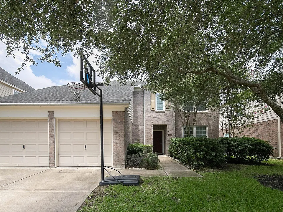 21418 Grand Hollow Ln