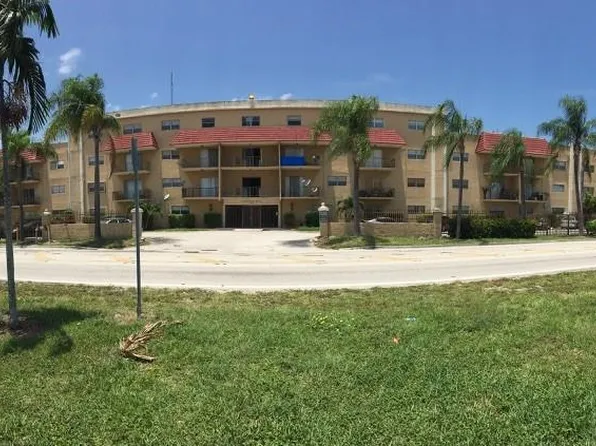 5100 SW 41st St APT 106, Hollywood, FL 33023