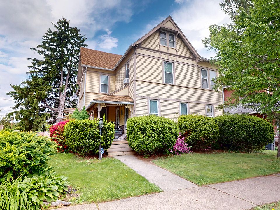 1st image of 350 Rural Ave