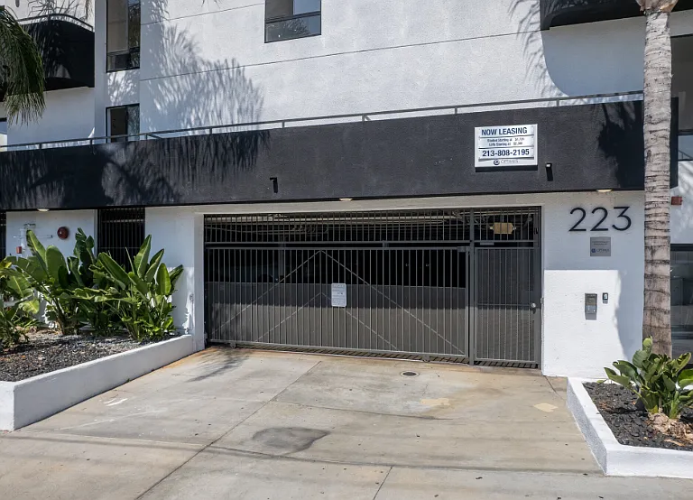 223 N Alvarado St #106 — Photo 10