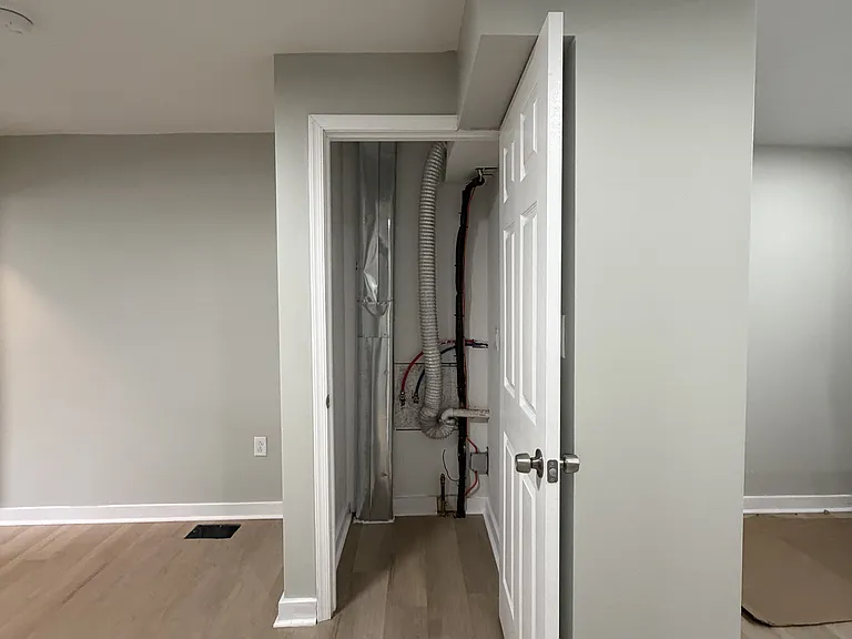 1330 S Melville St #1330 — Photo 8