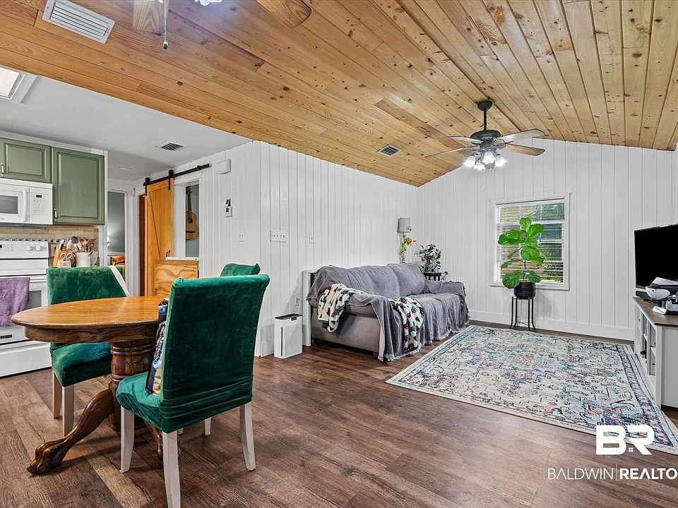 18935 Hammond St, Robertsdale, AL 36567 | Zillow