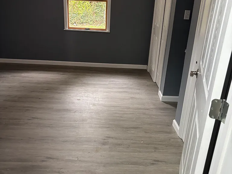 1124 Meramec St — Photo 10