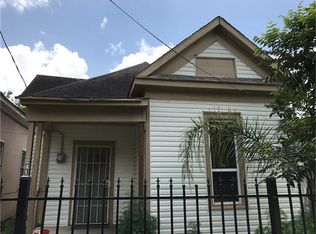 2412 Tuam St, Houston, TX 77004