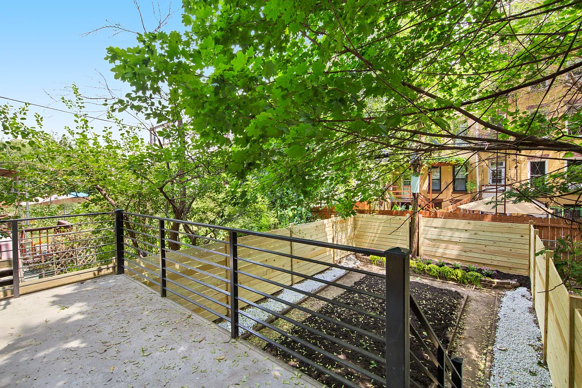 60 Sutton Street — Photo 1
