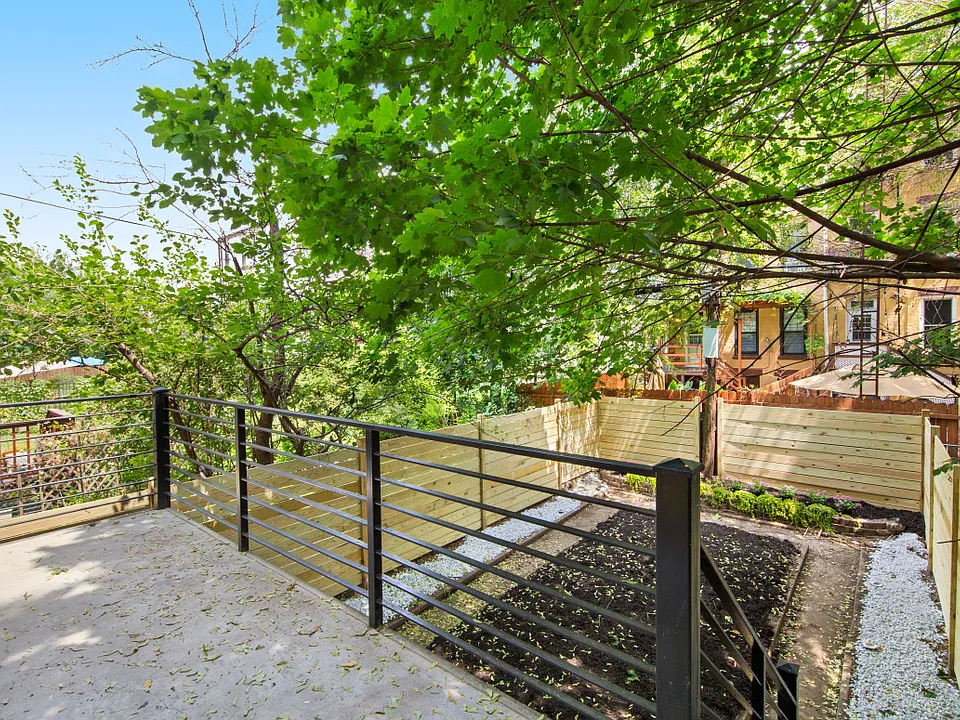 60 Sutton St #1
