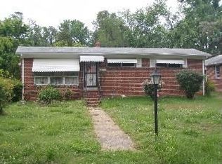 3807 Greenwood Dr, South Chesterfield, VA 23803