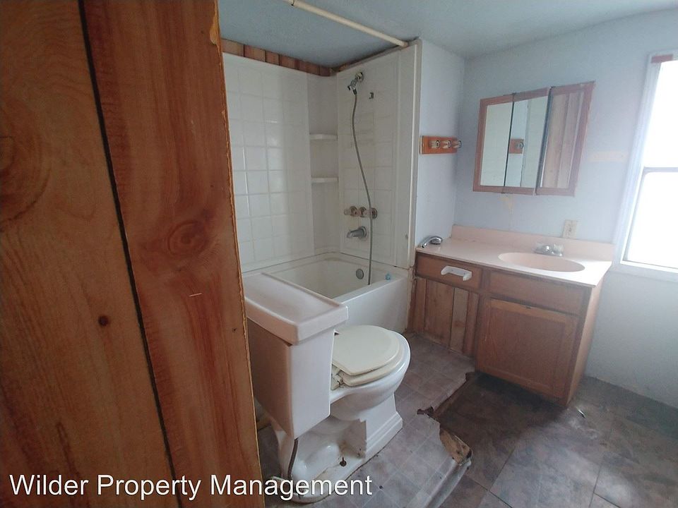 511 Main St Homedale, ID Zillow Apartments for Rent in Homedale