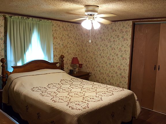 4th image of 11881 Alma Cir N
