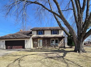 6681 Hyde Ave S, Cottage Grove, MN 55016