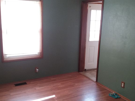 5th image of 39 N Wenrick St