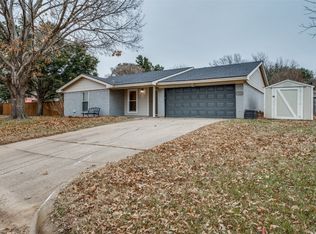 7324 Stonedale Ct, North Richland Hills, TX 76182